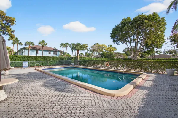 $2,500 | 50 Southwest 3rd Avenue, Unit 311, Boca Raton, FL 33432