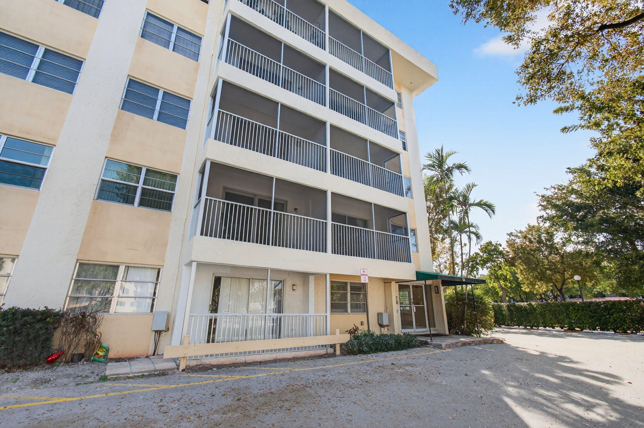 50 Southwest 3rd Avenue, Unit 311 Boca Raton, FL 33432 - Photo 57 of 65 5-web-or-mls-DSC_8004