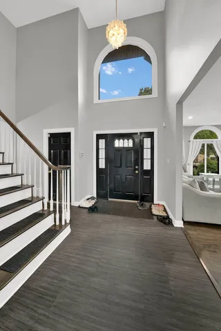 $654,900 | 4823 West 106th Street, Oak Lawn, IL 60453