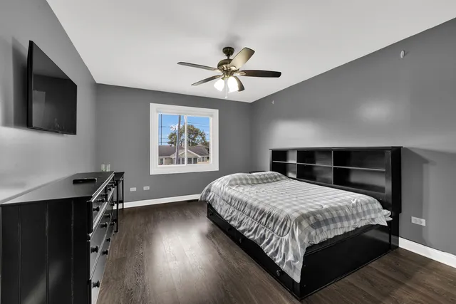 $654,900 | 4823 West 106th Street, Oak Lawn, IL 60453