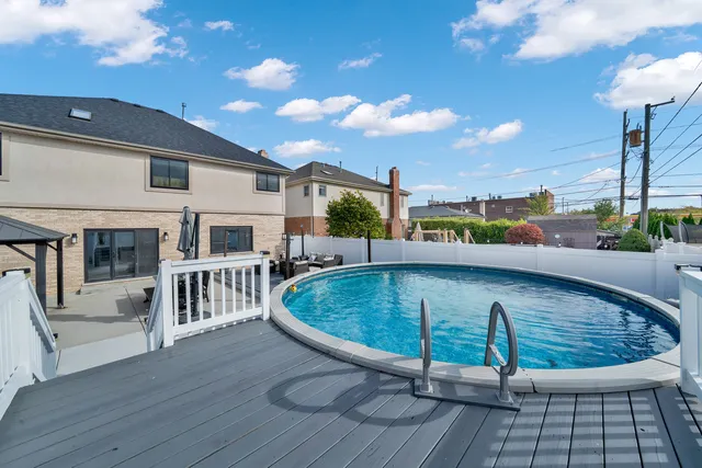 $654,900 | 4823 West 106th Street, Oak Lawn, IL 60453