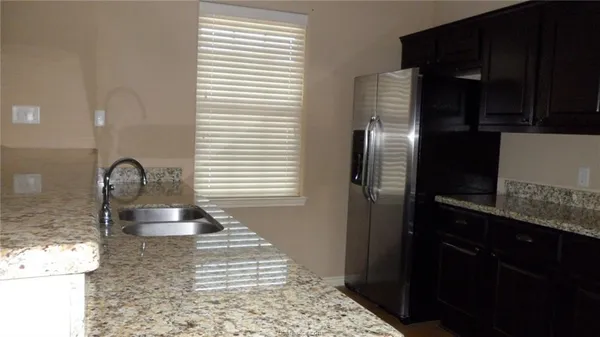 $2,350 | 3408 General Parkway, College Station, TX 77845