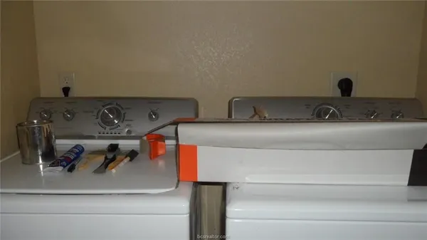 $2,350 | 3408 General Parkway, College Station, TX 77845