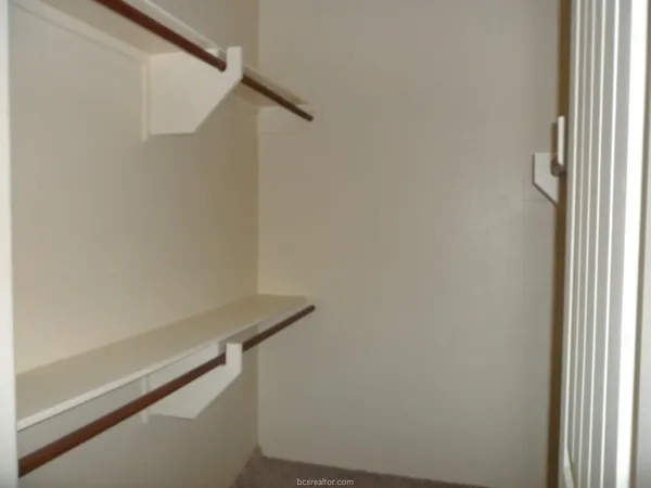 $2,350 | 3408 General Parkway, College Station, TX 77845