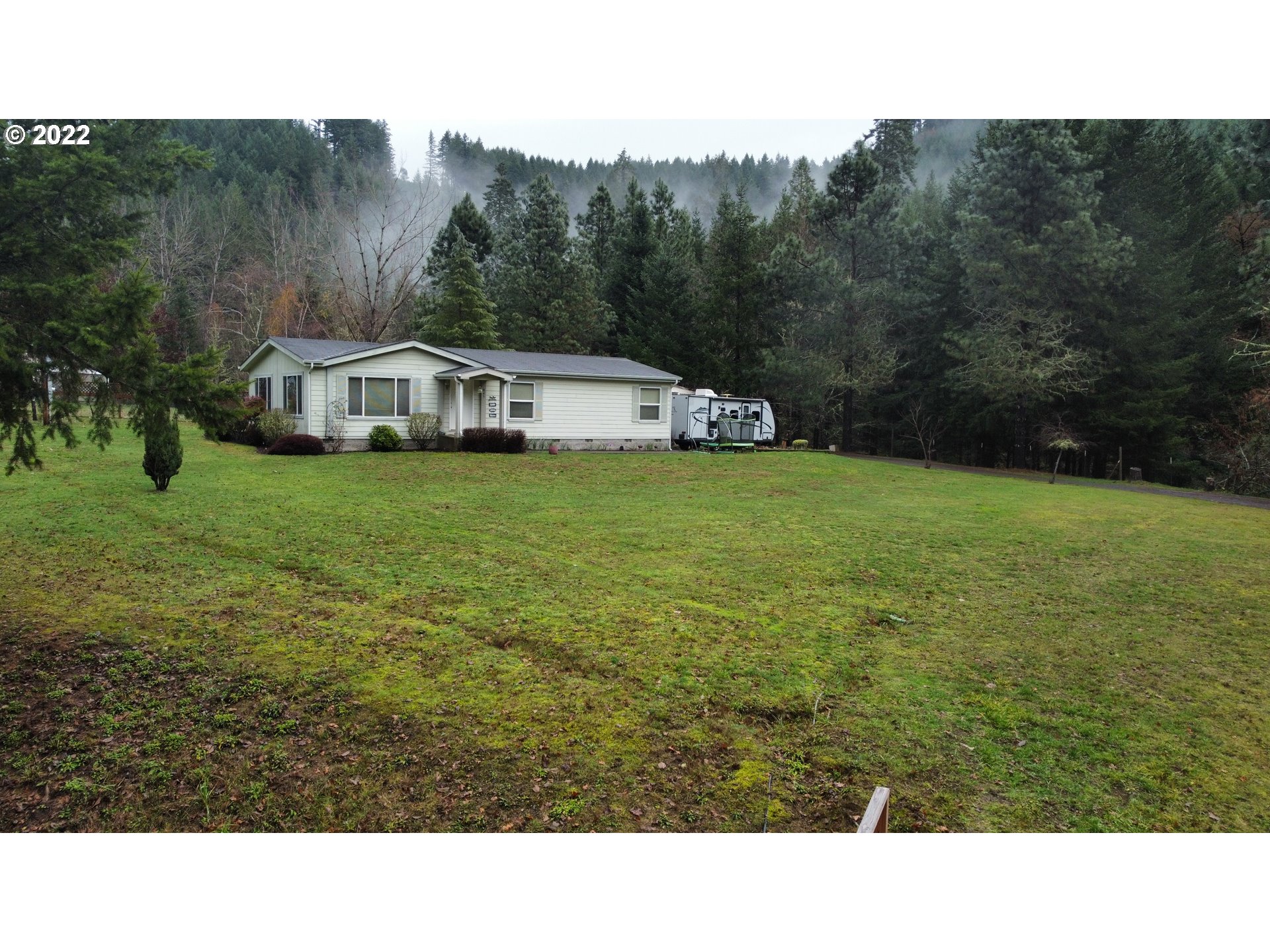 845 Hardscrabble Road Drain, OR 97435 - Photo 13 of 29 Gallery Image 13