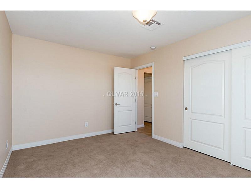 633 East Fairway Road Henderson, NV 89015 - Photo 27 of 35 Property Photo. Guest House Bedroom.