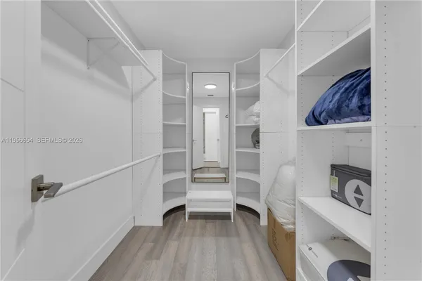 $2,399,900 | 11824 Green Oak Drive, Davie, FL 33330