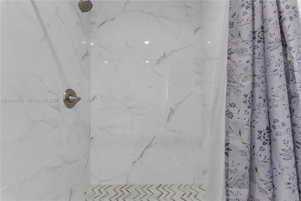 $2,399,900 | 11824 Green Oak Drive, Davie, FL 33330