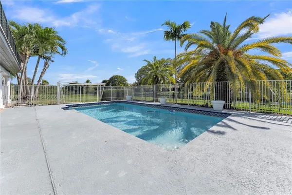 $2,399,900 | 11824 Green Oak Drive, Davie, FL 33330