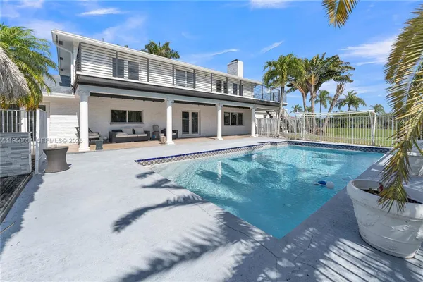 $2,399,900 | 11824 Green Oak Drive, Davie, FL 33330