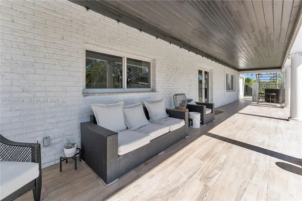 $2,399,900 | 11824 Green Oak Drive, Davie, FL 33330