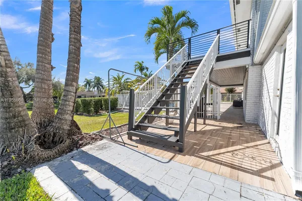 $2,399,900 | 11824 Green Oak Drive, Davie, FL 33330