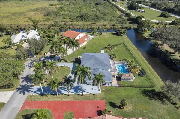 $2,399,900 | 11824 Green Oak Drive, Davie, FL 33330
