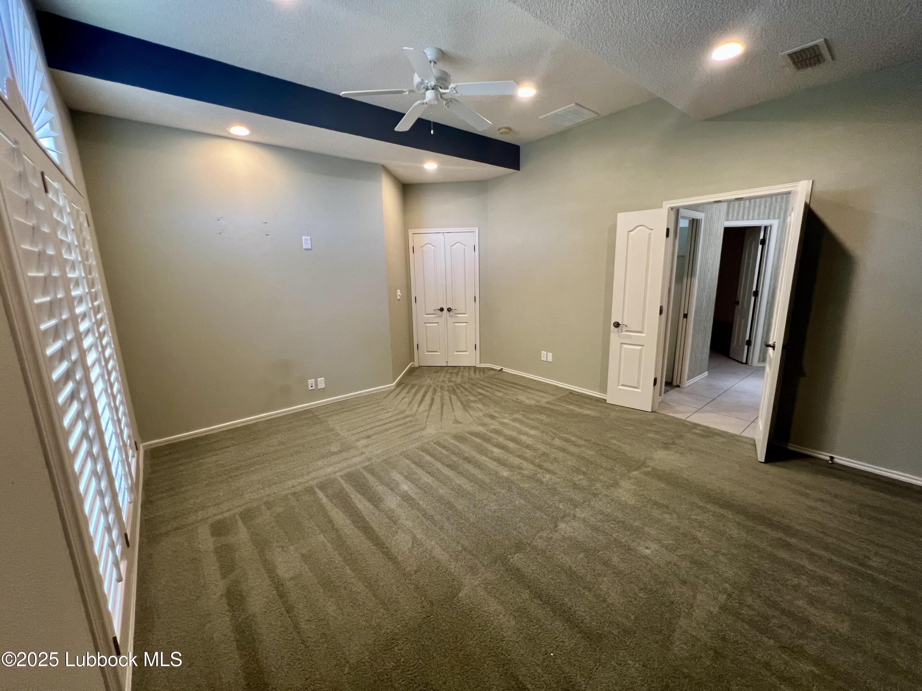9802 Toledo Avenue Lubbock, TX 79424 - Photo 23 of 64 2nd master 2, 2 25 32 PM