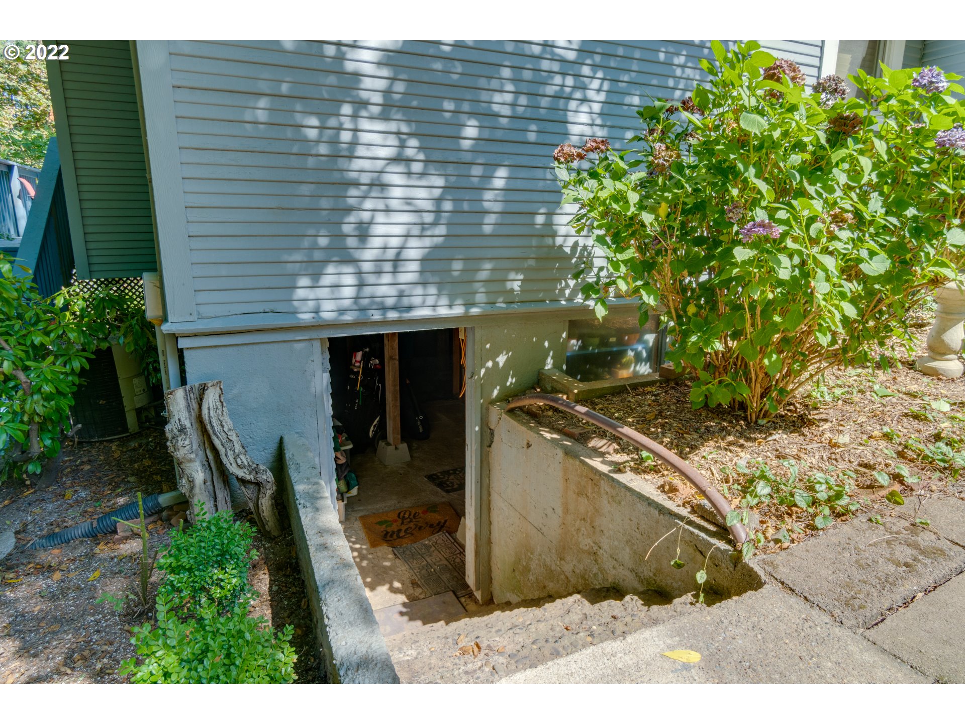 16636 Forsythe Road Oregon City, OR 97045 - Photo 20 of 29 a view of outdoor space