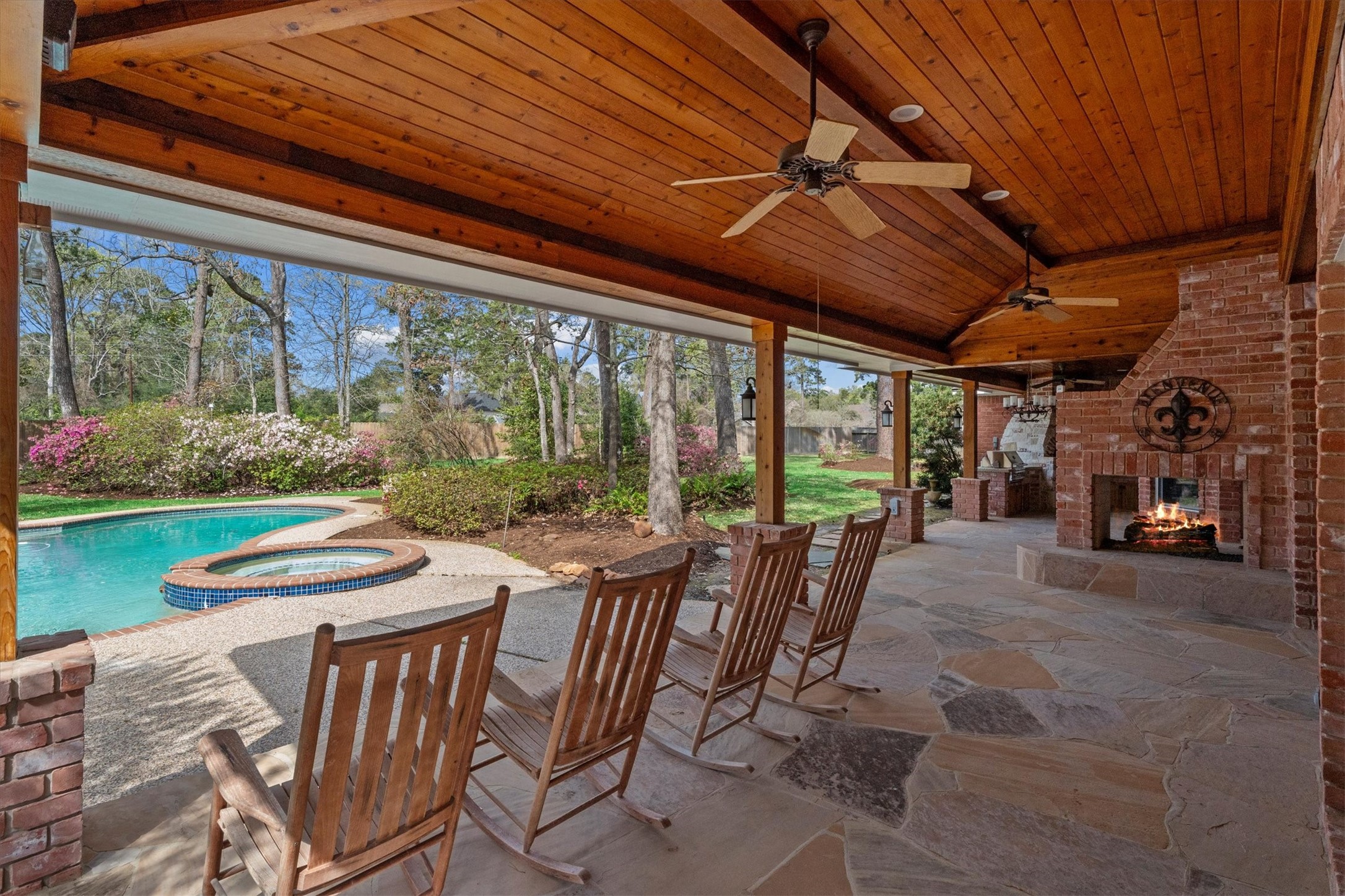 5603 Rushing River Drive Houston, TX 77345 - Photo 6 of 43