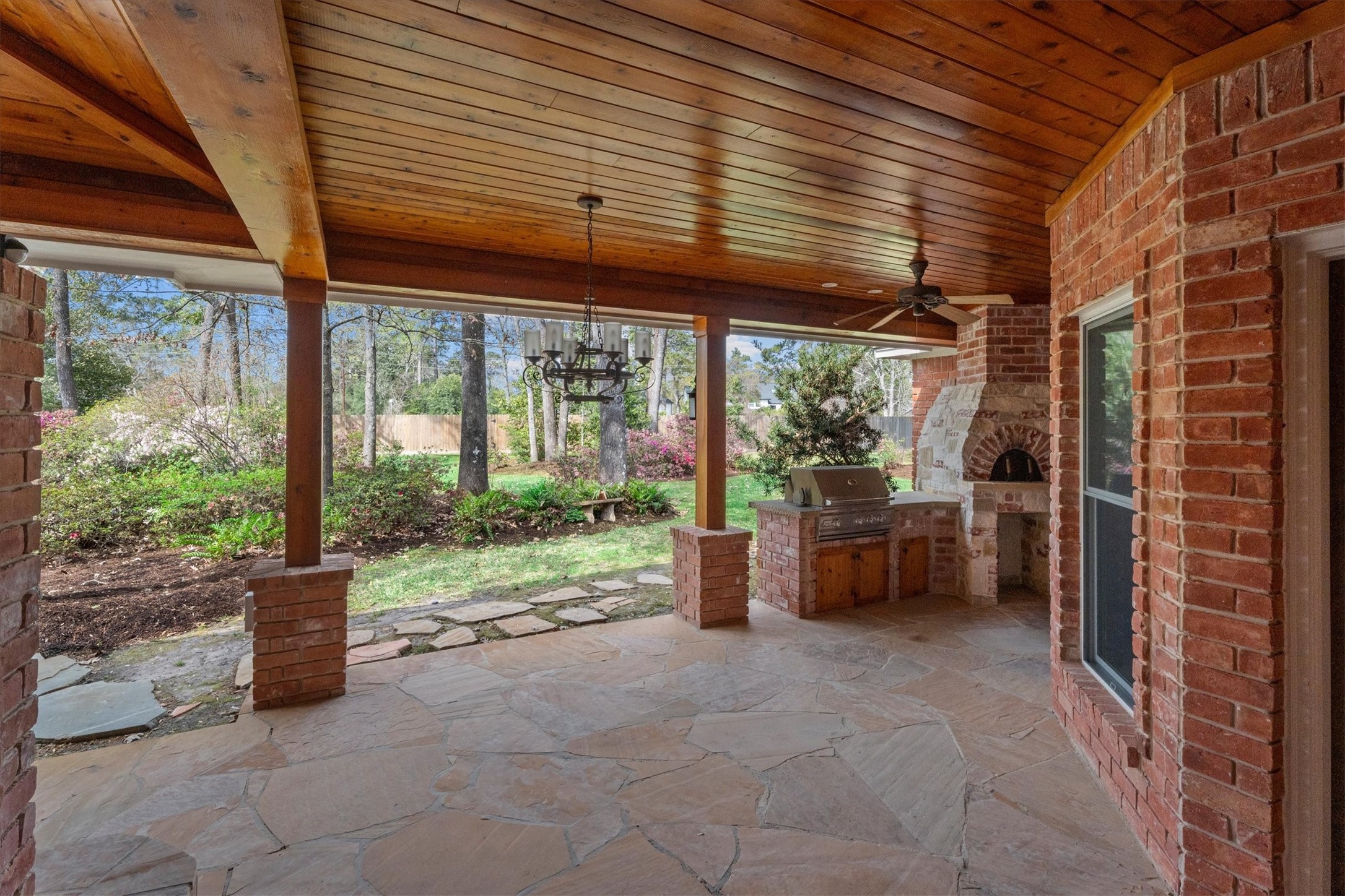 5603 Rushing River Drive Houston, TX 77345 - Photo 8 of 43