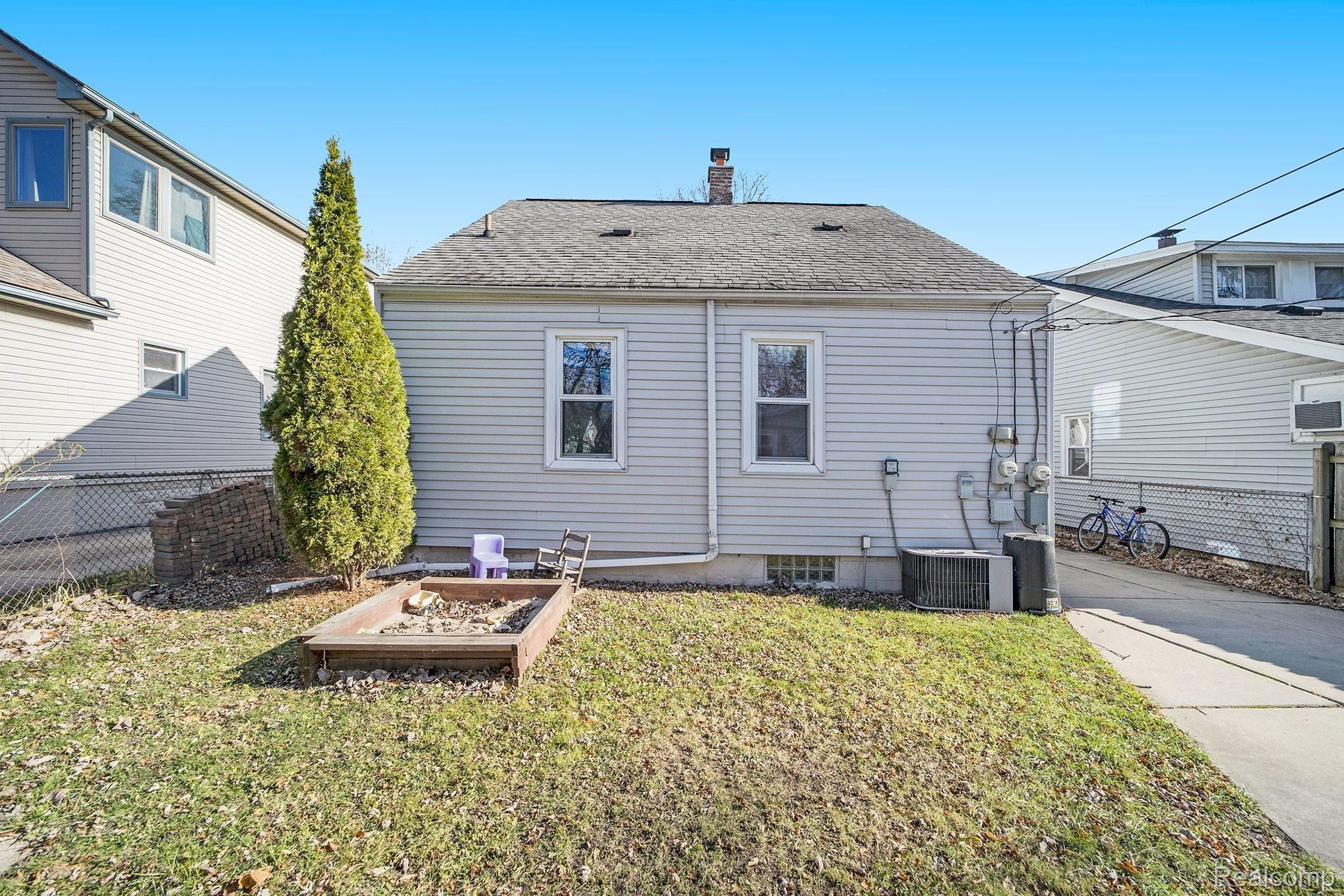 3047 Wakefield Road Berkley, MI 48072 - Photo 25 of 30 26.jpg