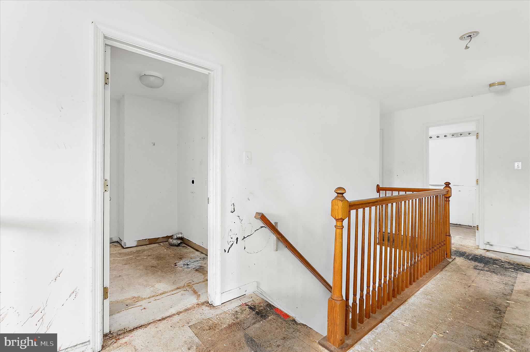 2209 West Geipe Road Catonsville, MD 21228 - Photo 11 of 37