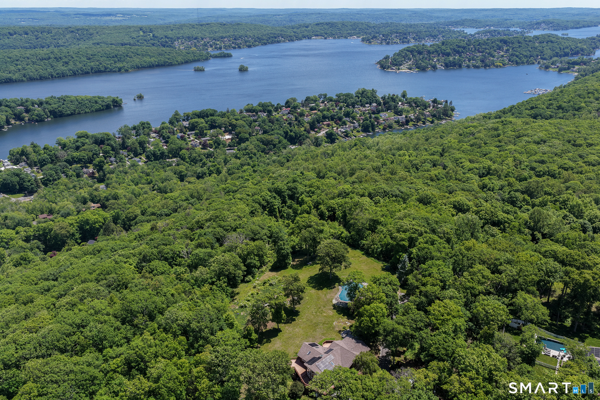 162 Short Woods Road New Fairfield, CT 06812 - Photo 3 of 40