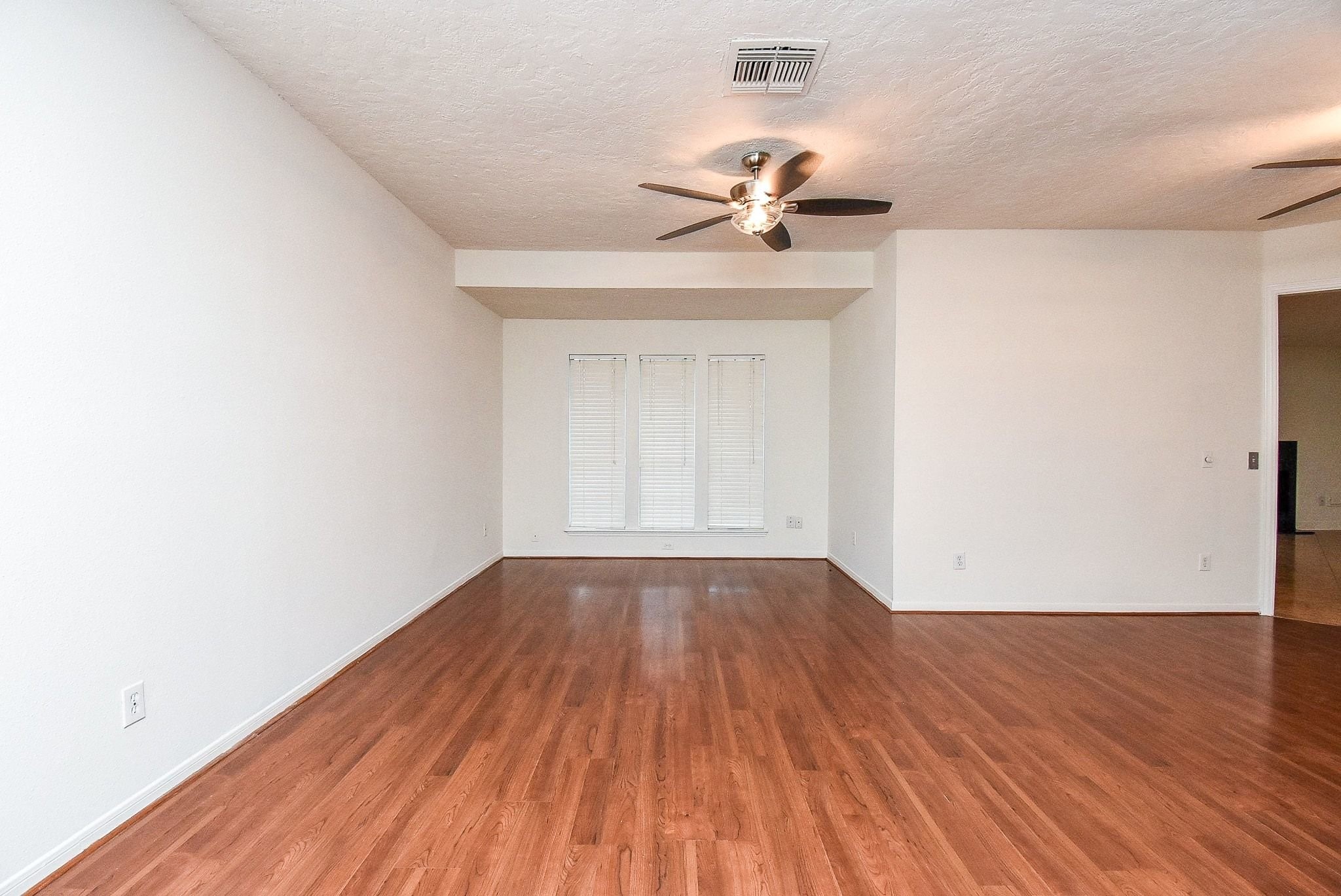 4534 Ranger Run Sugar Land, TX 77479 - Photo 13 of 31