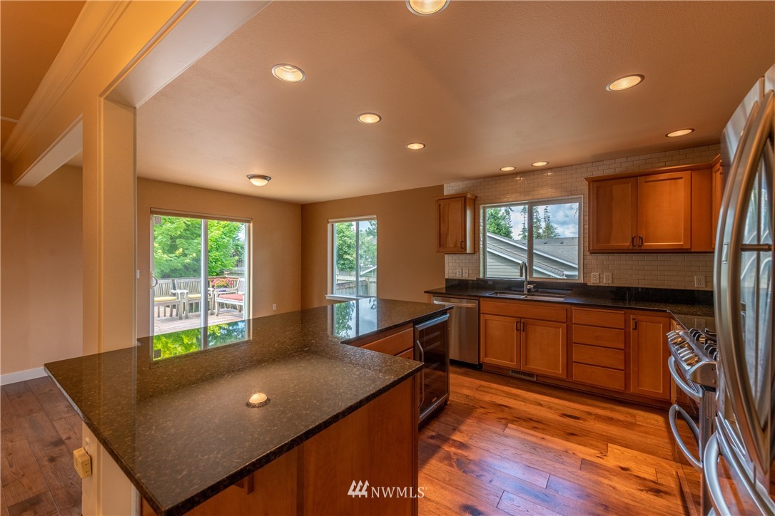 2502 Northwoods Loop Road Mount Vernon, WA 98273 - Photo 7 of 40 Gallery Image 7