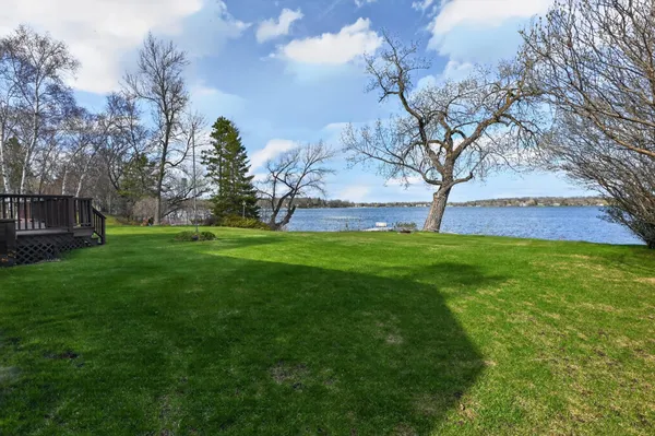 $599,900 | 881 West Latoka Drive Southwest, Alexandria, MN 56308