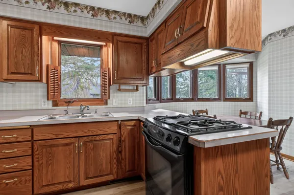 $599,900 | 881 West Latoka Drive Southwest, Alexandria, MN 56308