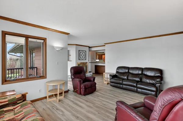 $599,900 | 881 West Latoka Drive Southwest, Alexandria, MN 56308