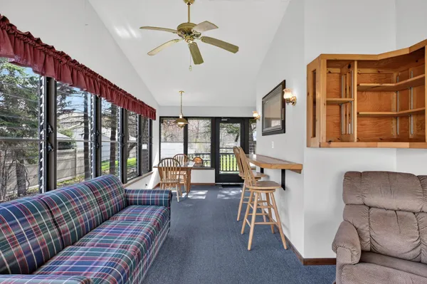$599,900 | 881 West Latoka Drive Southwest, Alexandria, MN 56308