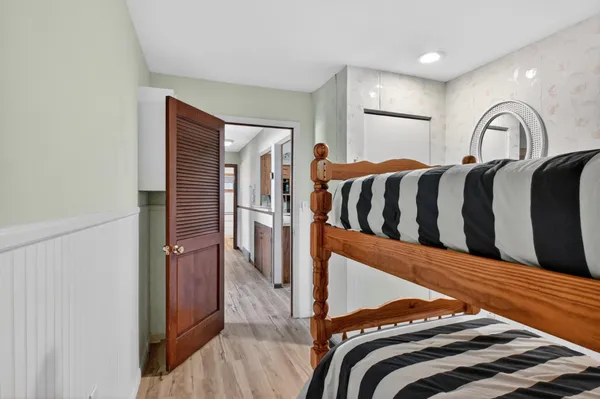 $599,900 | 881 West Latoka Drive Southwest, Alexandria, MN 56308