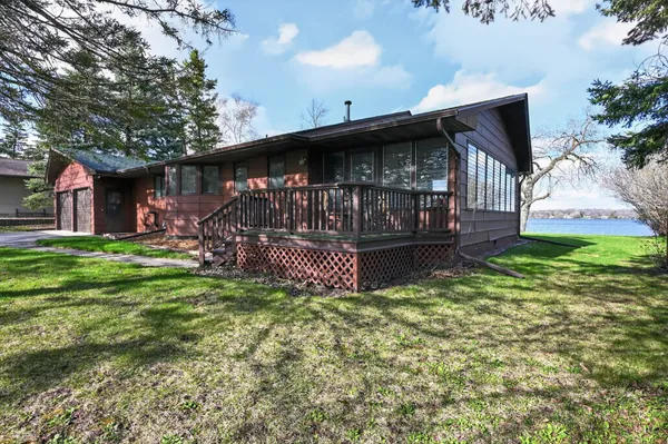 $599,900 | 881 West Latoka Drive Southwest, Alexandria, MN 56308