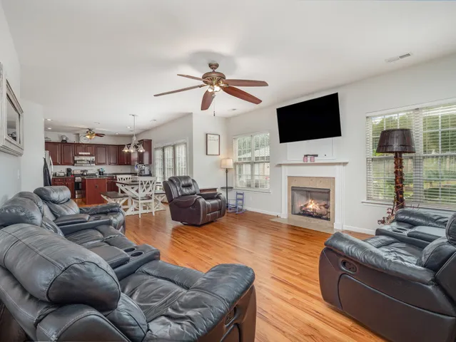 $427,500 | 516 Camrose Court, Inman, SC 29349