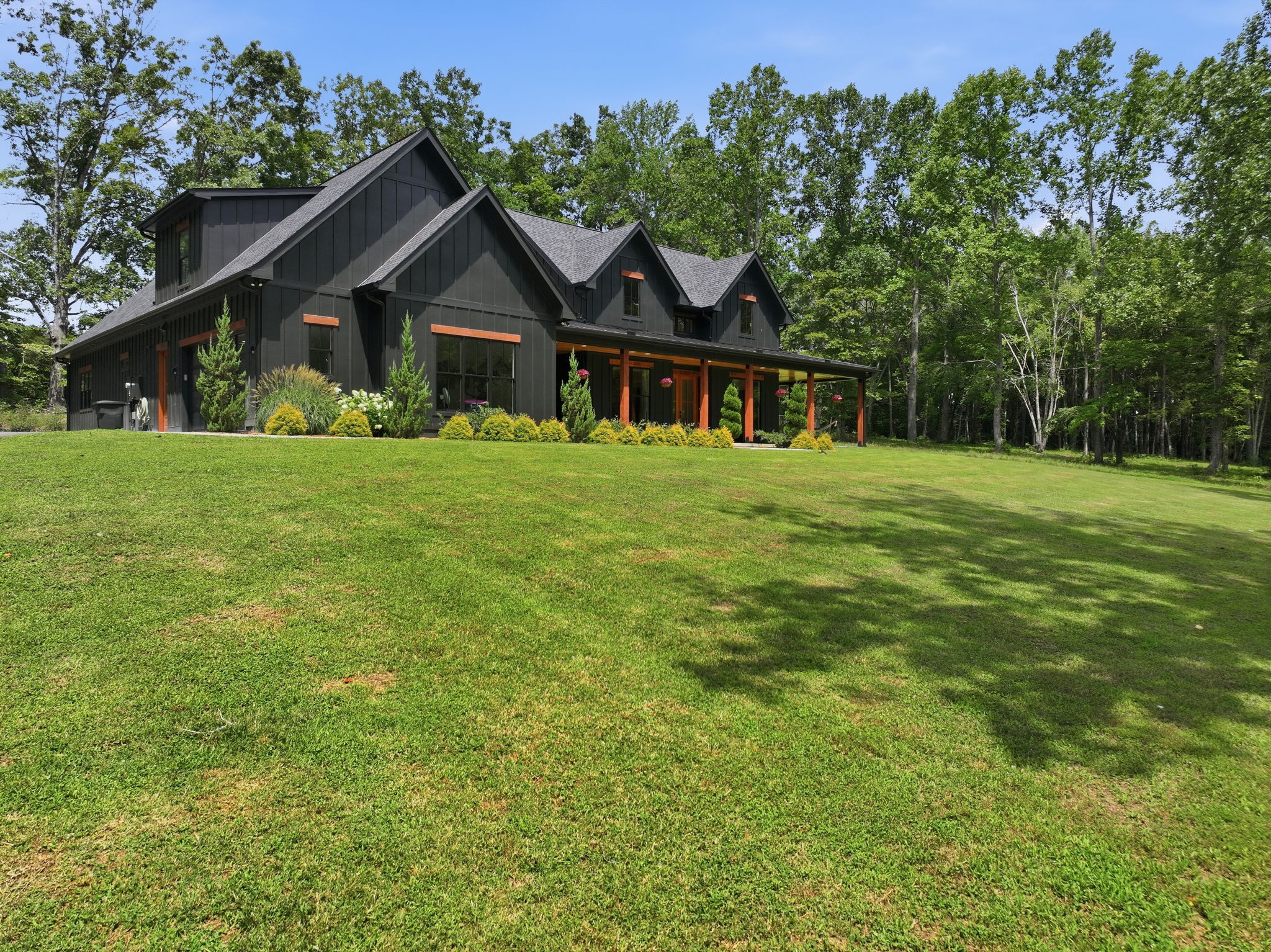7451 Sleepy Hollow Road Fairview, TN 37062 - Photo 3 of 52
