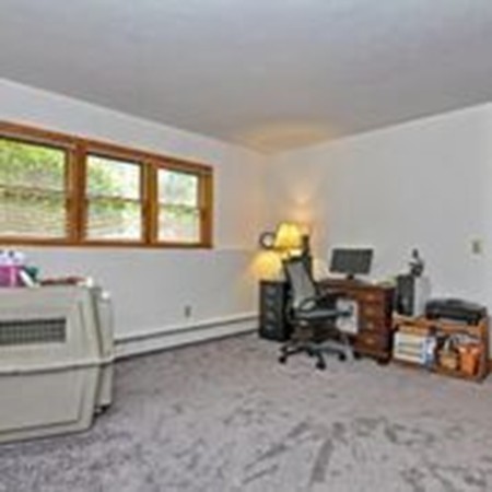 79 Parmenter Road Hudson, MA 01749 - Photo 27 of 30 Gallery Image 27