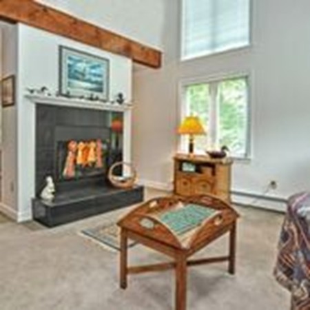 79 Parmenter Road Hudson, MA 01749 - Photo 4 of 30 Gallery Image 4