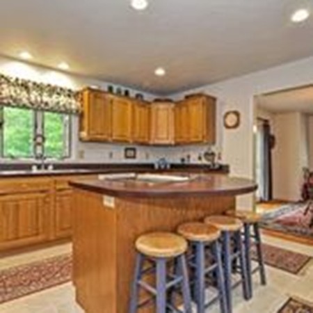 79 Parmenter Road Hudson, MA 01749 - Photo 8 of 30 Gallery Image 8