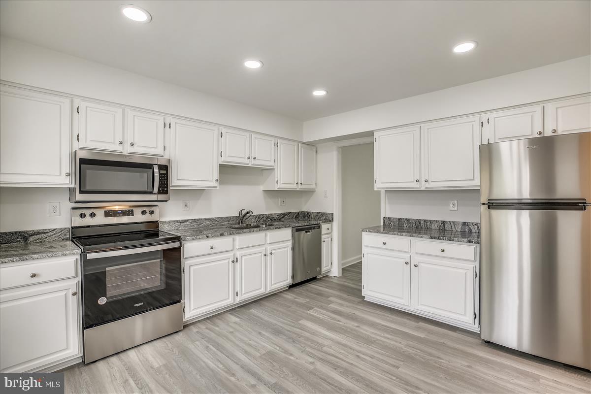 4007 Peppertree Lane Silver Spring, MD 20906 - Photo 3 of 40 NEW KITCHEN
