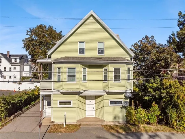 $899,900 | 115 Market Street, Brockton, MA 02301