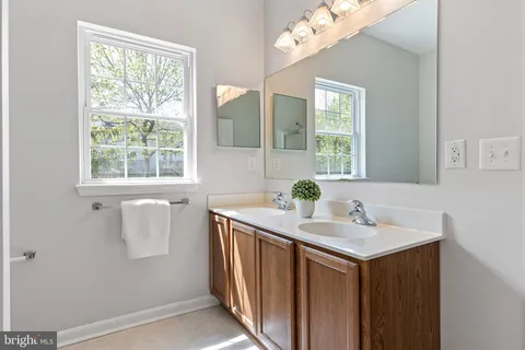 $350,000 | 628 Kendall Drive, Bear, DE 19701