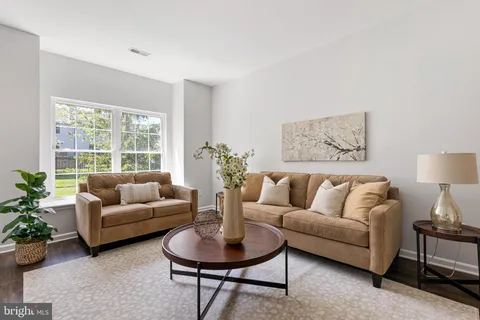 $350,000 | 628 Kendall Drive, Bear, DE 19701