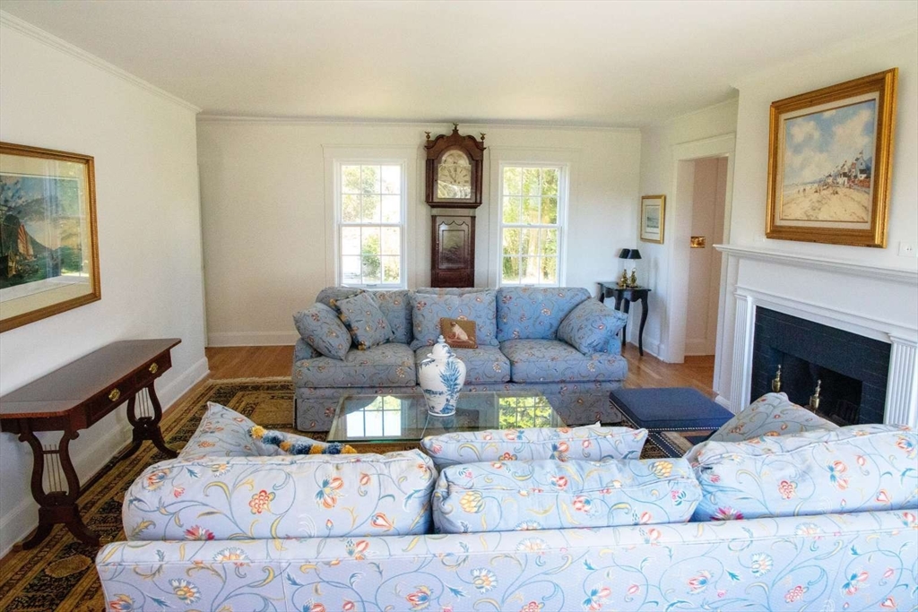 512 River Road Westport, MA 02790 - Photo 8 of 37