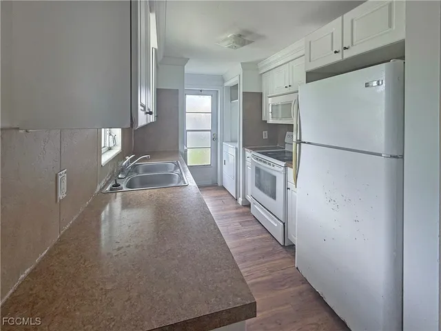 $225,000 | 2189 Barry Drive, Fort Myers, FL 33907