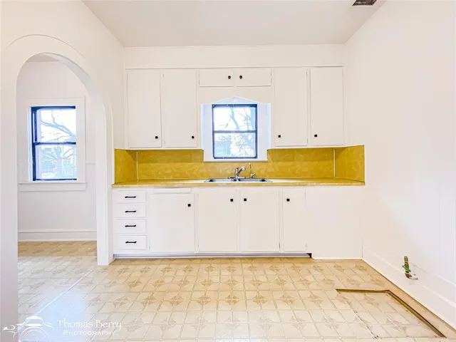 $120,000 | 1331 Avenue North, Anson, TX 79501