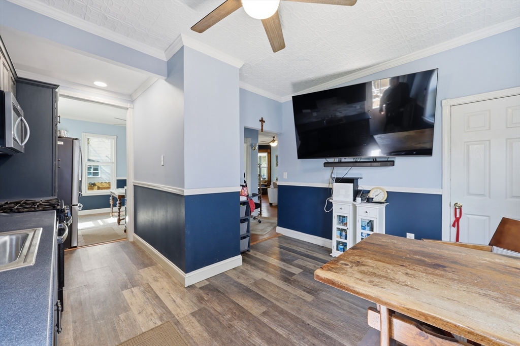 41 Euclid Avenue Springfield, MA 01108 - Photo 16 of 34