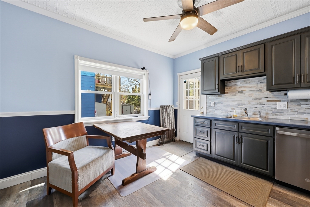 41 Euclid Avenue Springfield, MA 01108 - Photo 17 of 34