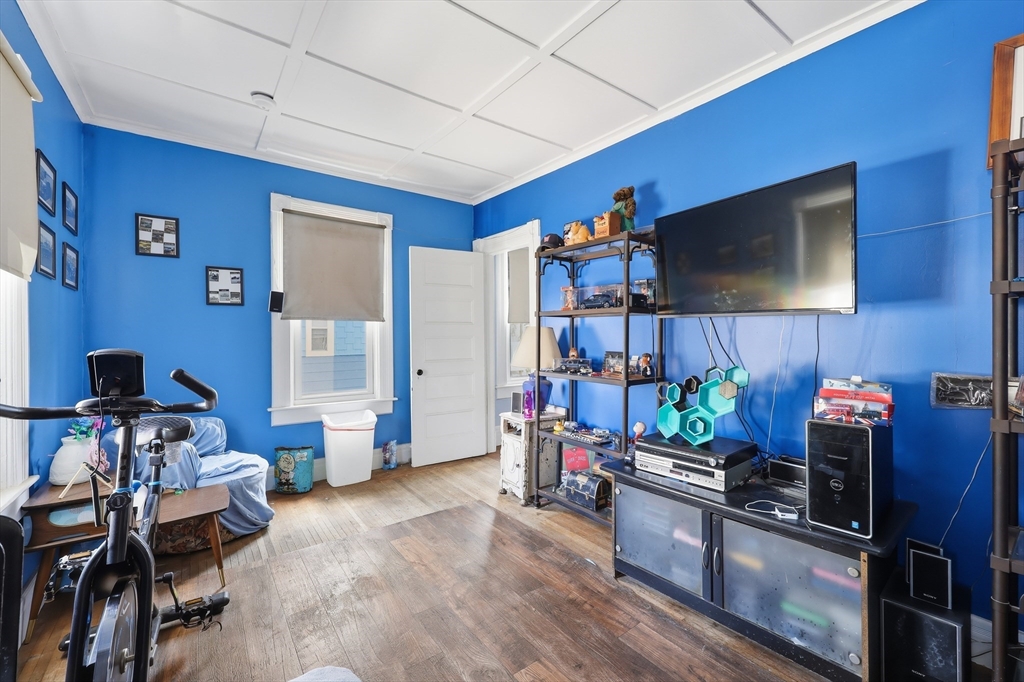 41 Euclid Avenue Springfield, MA 01108 - Photo 21 of 34