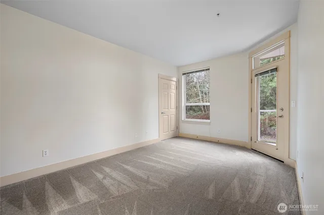 $399,900 | 1419 Digby Place, Unit 207, Mount Vernon, WA 98274