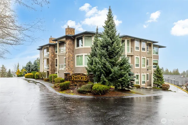 $399,900 | 1419 Digby Place, Unit 207, Mount Vernon, WA 98274