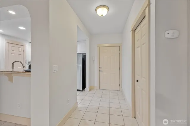 $399,900 | 1419 Digby Place, Unit 207, Mount Vernon, WA 98274